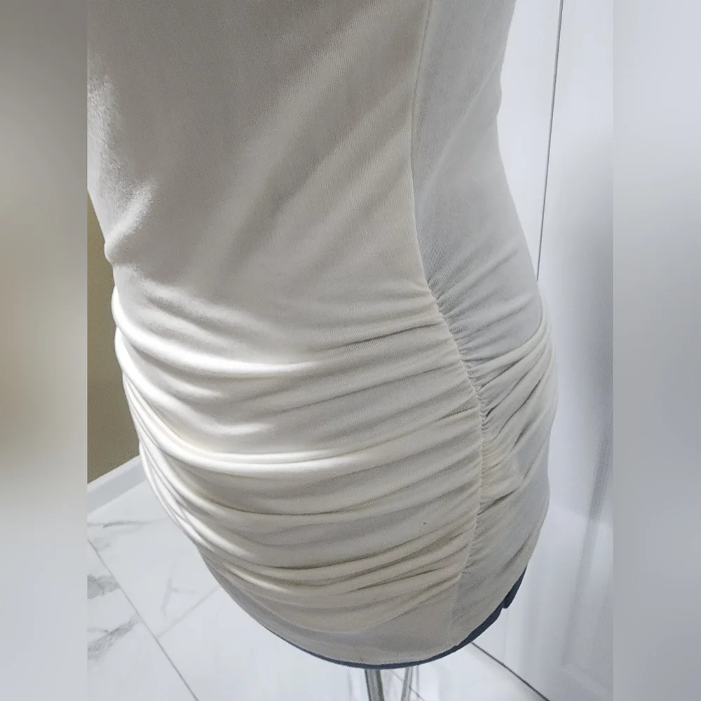 Banana Republic cream tank top with side zipper - Picture 3 of 6